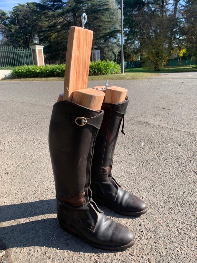 Hormas para botas de polo